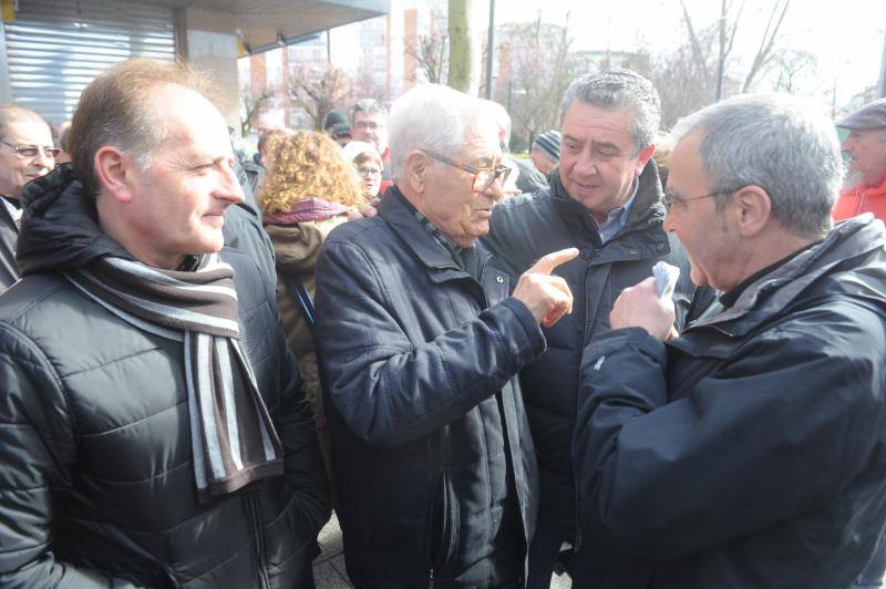 Homenaje a las víctimas del Tres de Marzo en Zaramaga
