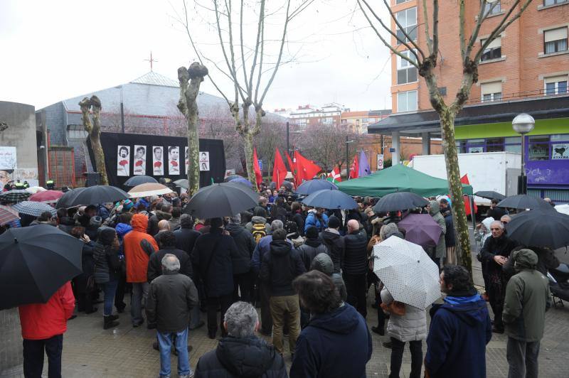 Homenaje a las víctimas del Tres de Marzo en Zaramaga