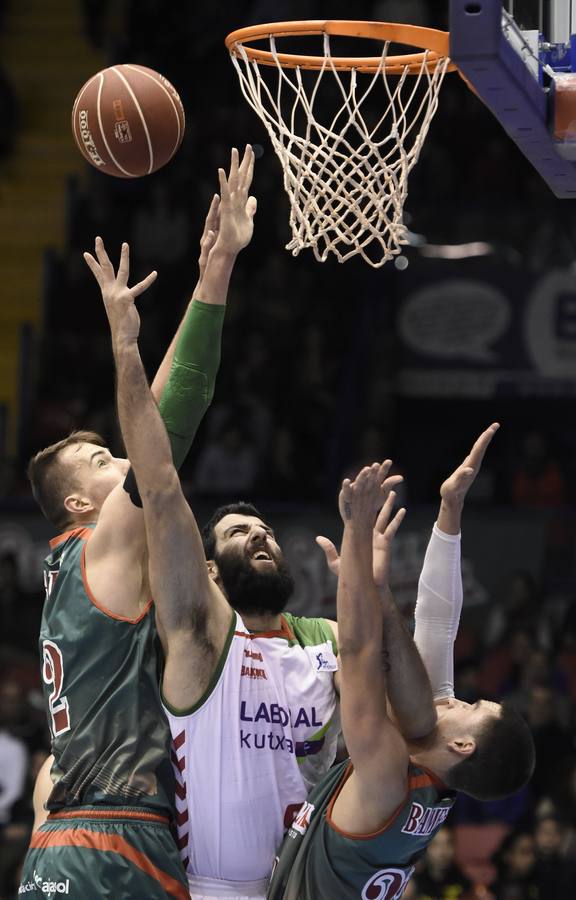 Las mejores imágenes del Sevilla - Baskonia