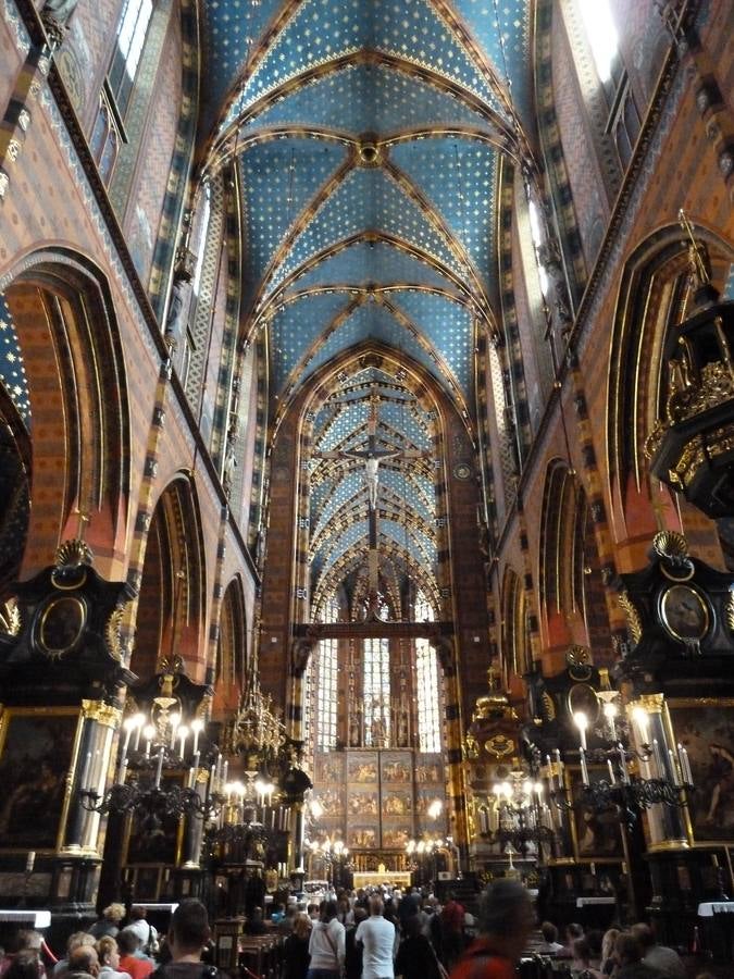 . Basílica de Santa María.