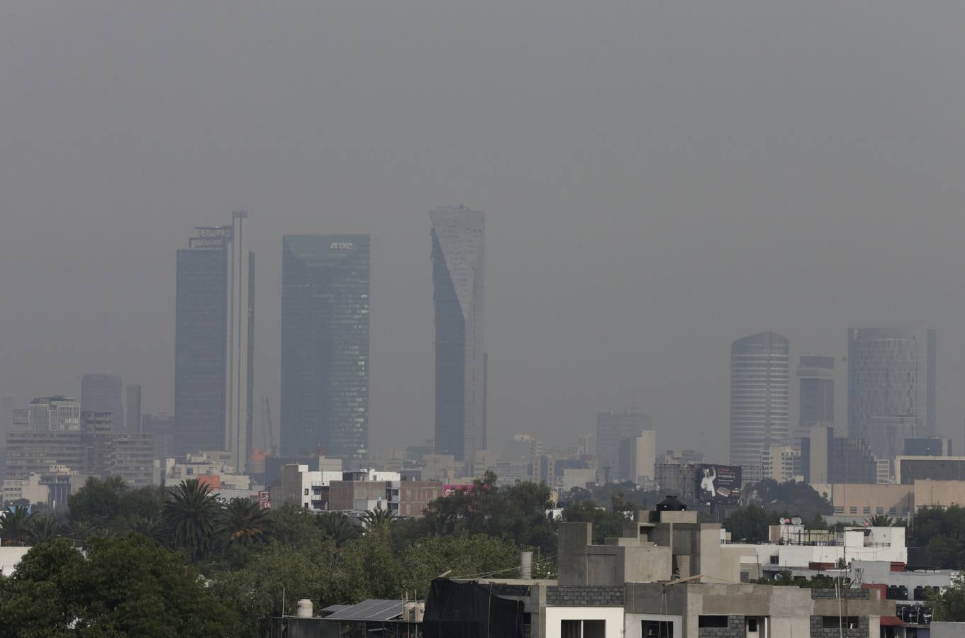 México se ahoga en medio del humo