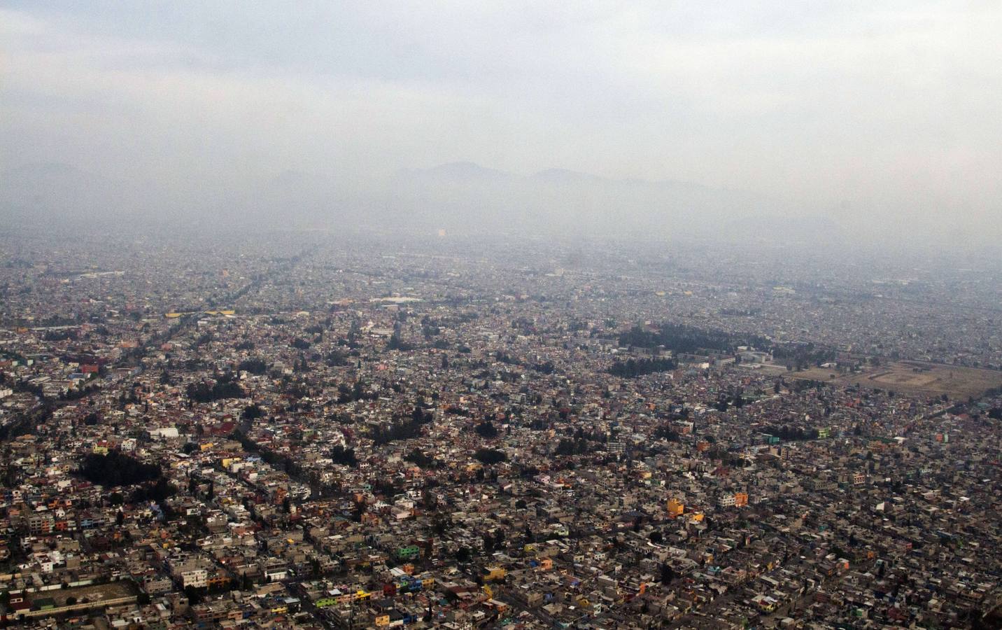 México se ahoga en medio del humo