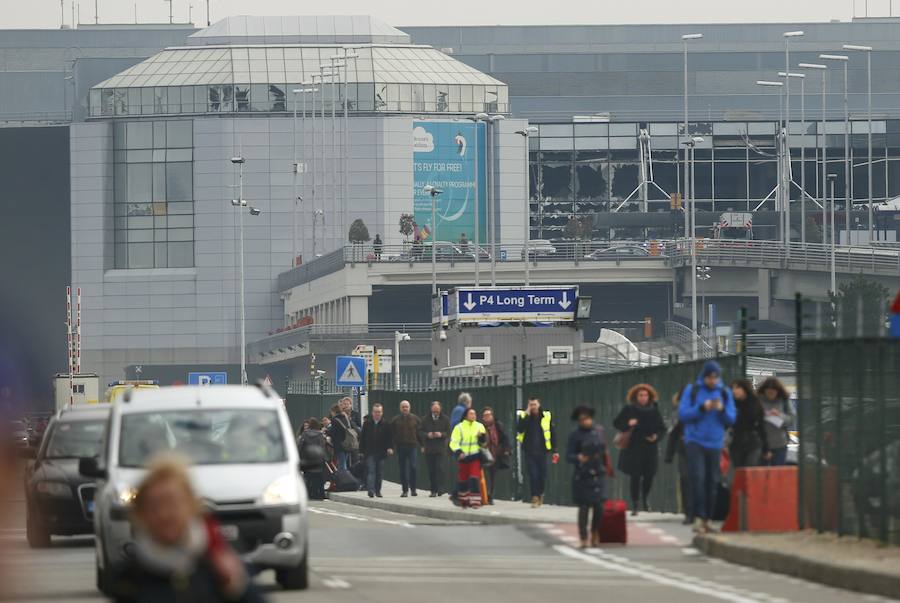 Imágenes de las explosiones en el aeropuerto de Bruselas