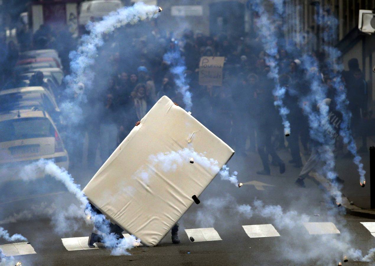 Graves disturbios en Francia en las protestas contra la reforma laboral