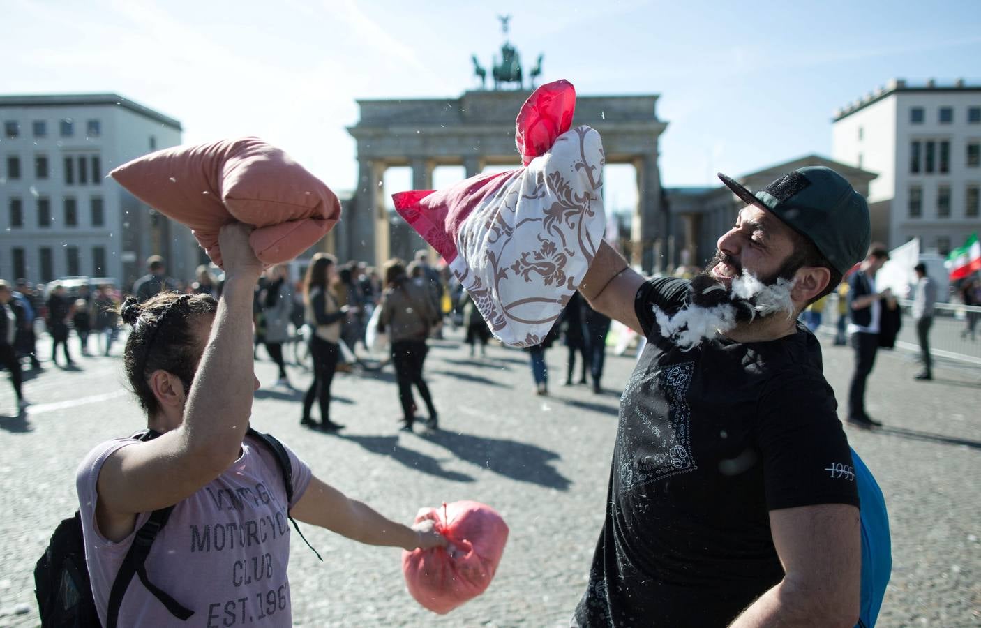 Guerra de almohadas a escala mundial