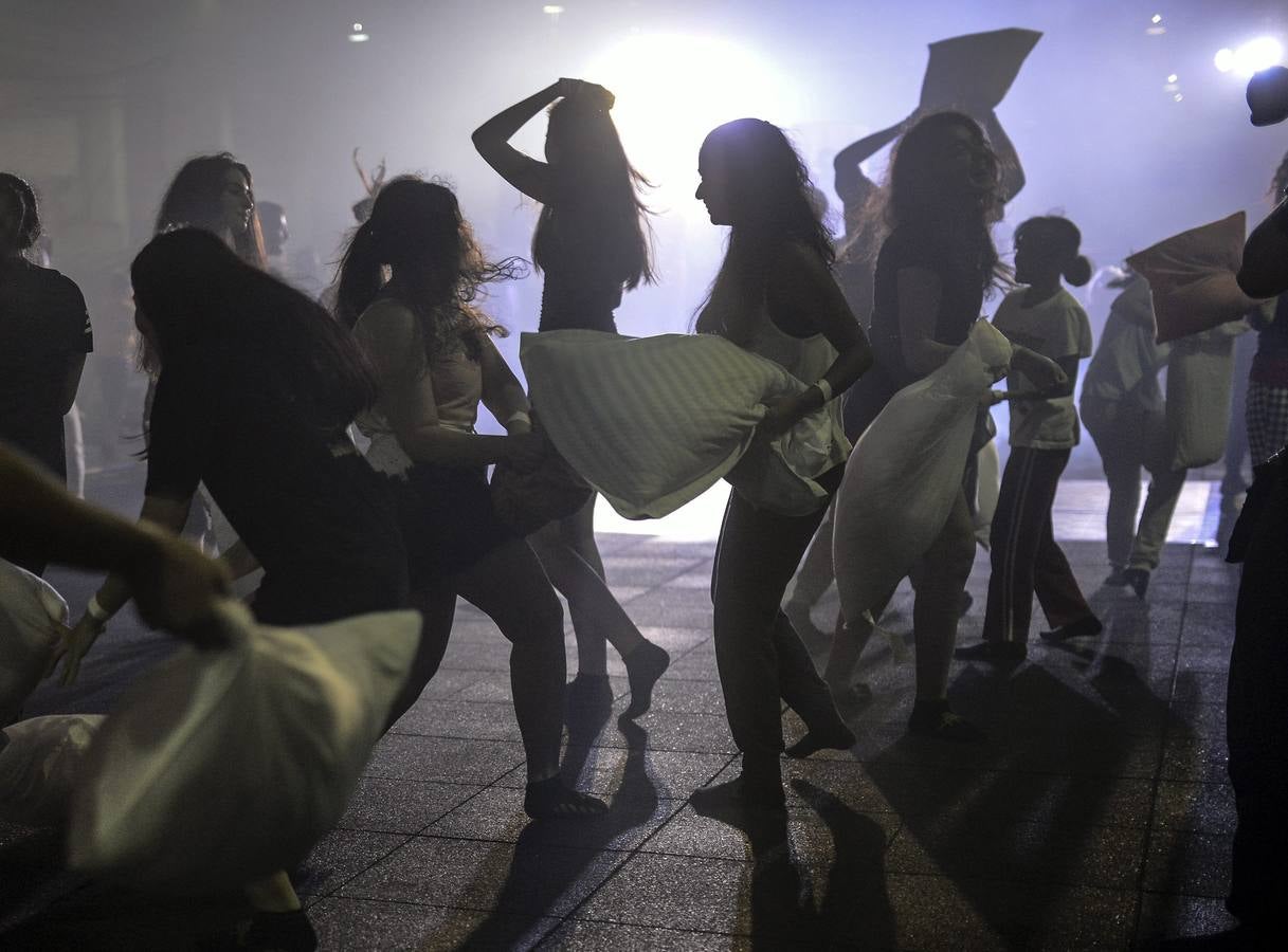 Guerra de almohadas a escala mundial