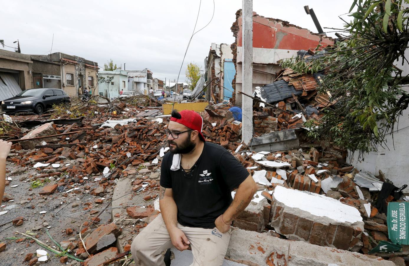 Dolores (Uruguay) tras el tornado: «Es una zona de guerra»