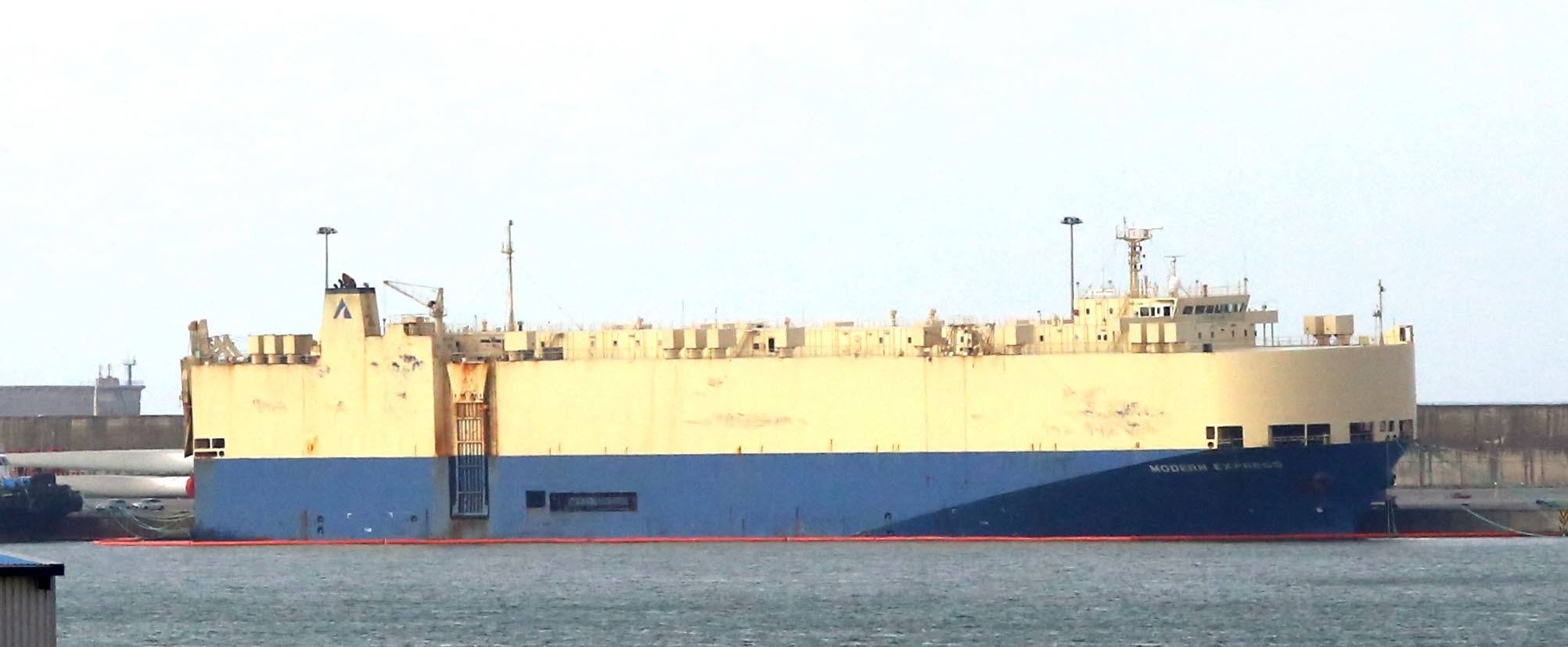 Primeras imágenes del interior del carguero &#039;Modern Express&#039;