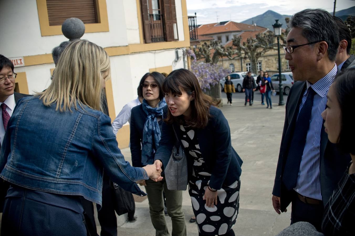 La Casa de Juntas de Gernika abre sus puertas al mayor grupo cooperativista del mundo