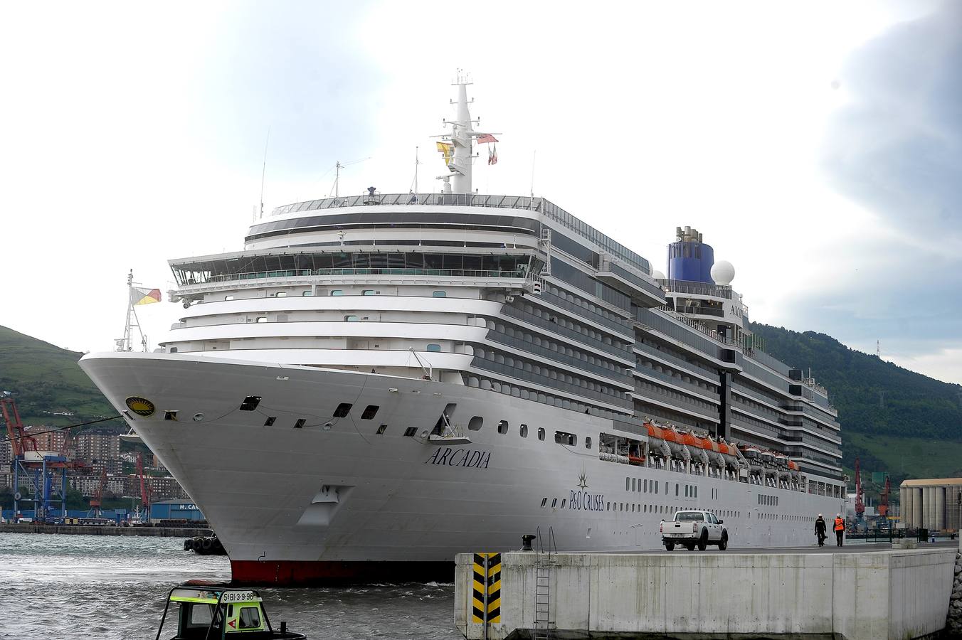 Cerca de 5.000 cruceristas llegan a Getxo