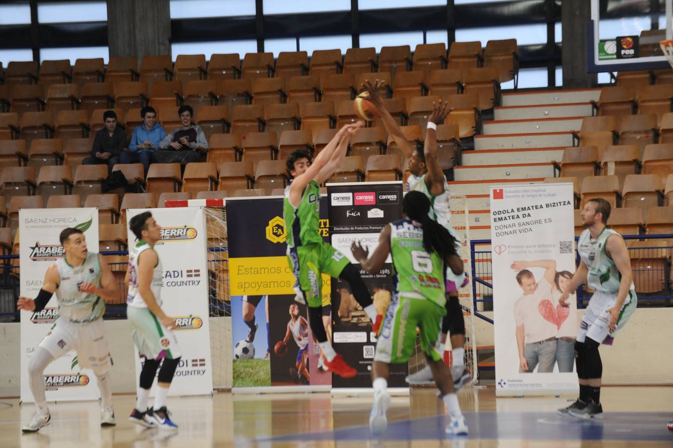 El Araberri celebra el segundo triunfo