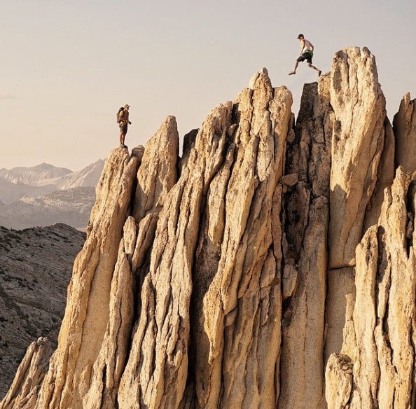 ¿Genialidad o temeridad? No hay reto imposible para Honnold, un escalador sin cuerda