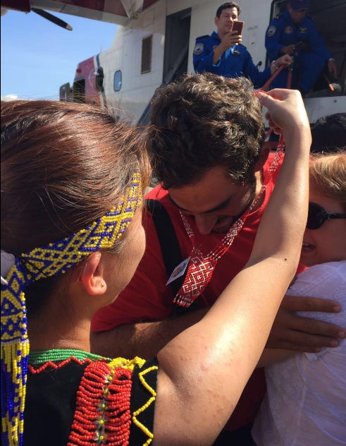 Los españoles rescatados en Malasia ya se encuentran en tierra firme