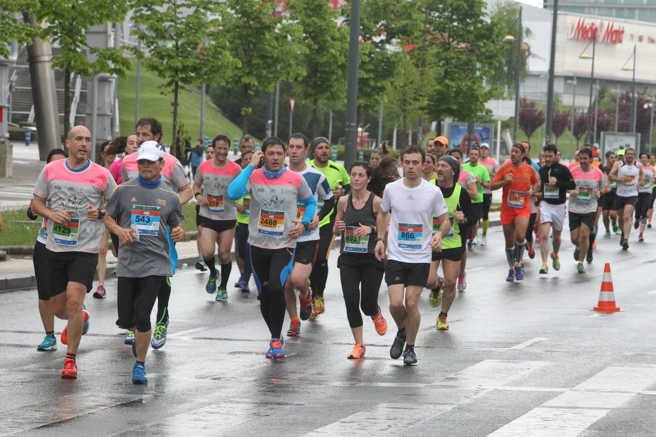 Maratón Martín Fiz a su paso por El Boulevard y la Avenida
