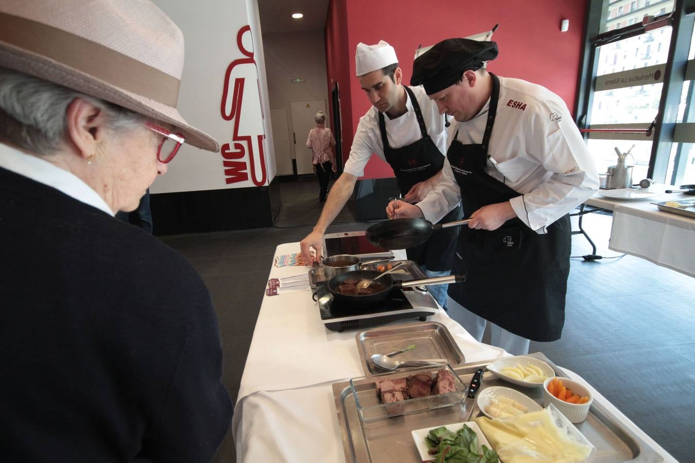 Show cooking en el mercado de La Ribera