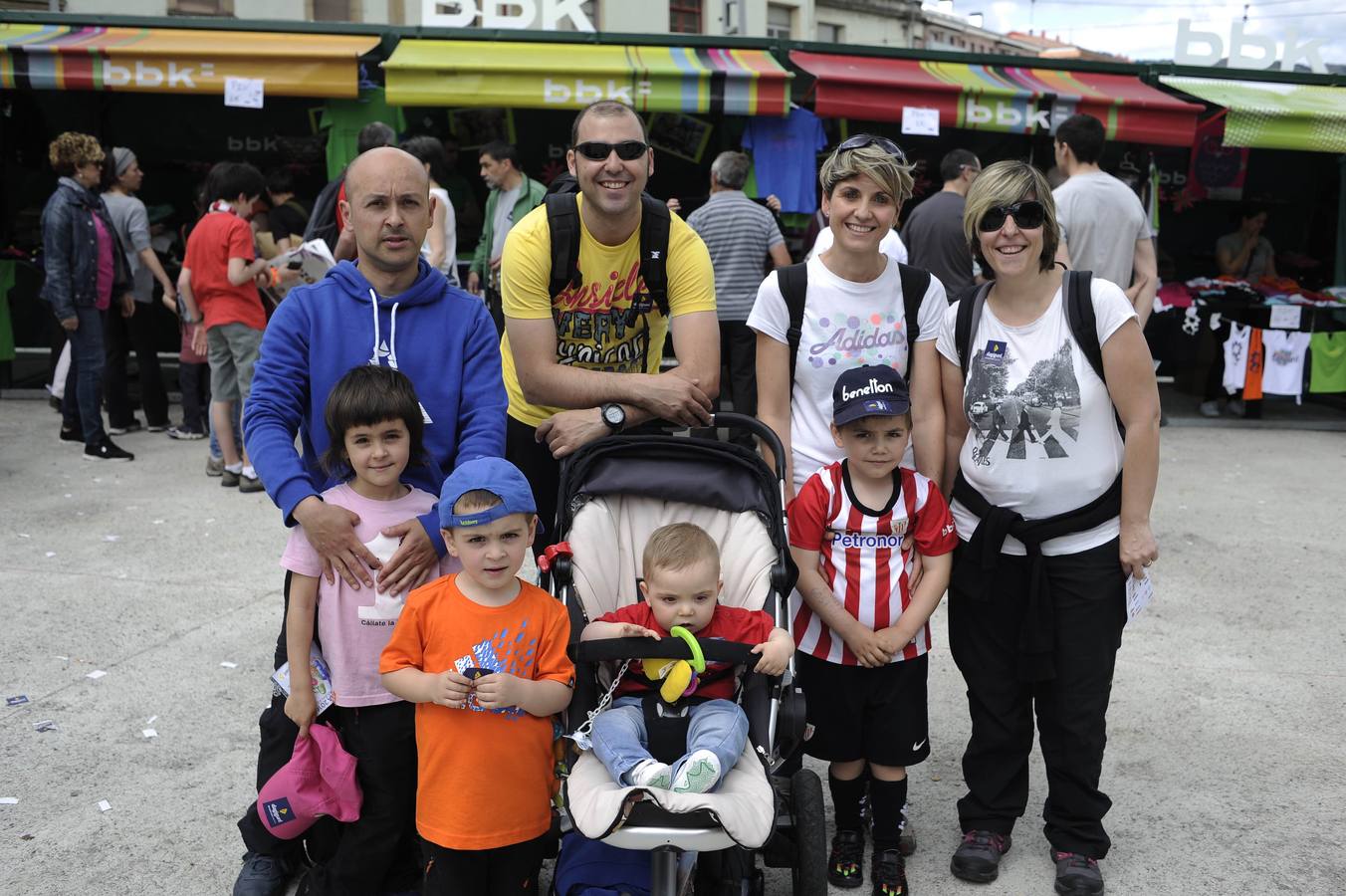 Durango se llena de euskaltzales para disfrutar del Ibilaldia