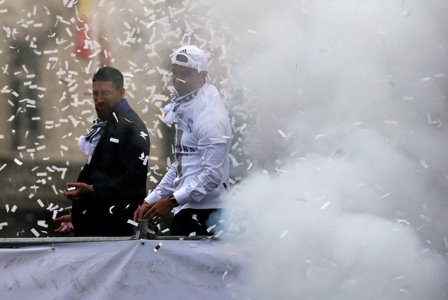 Marea blanca en La Cibeles