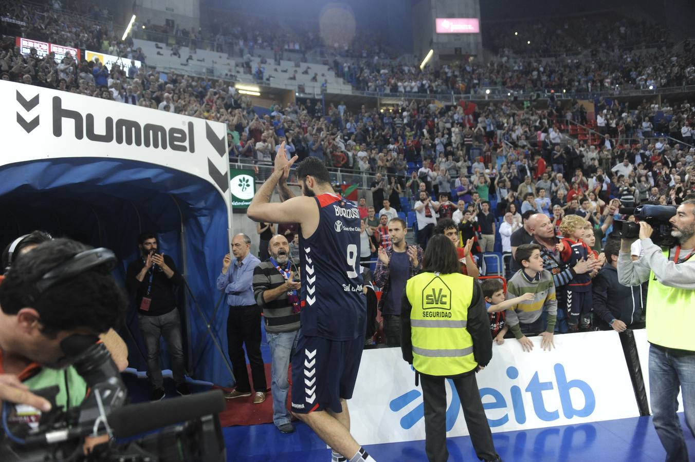 Despedida al Baskonia en el Buesa