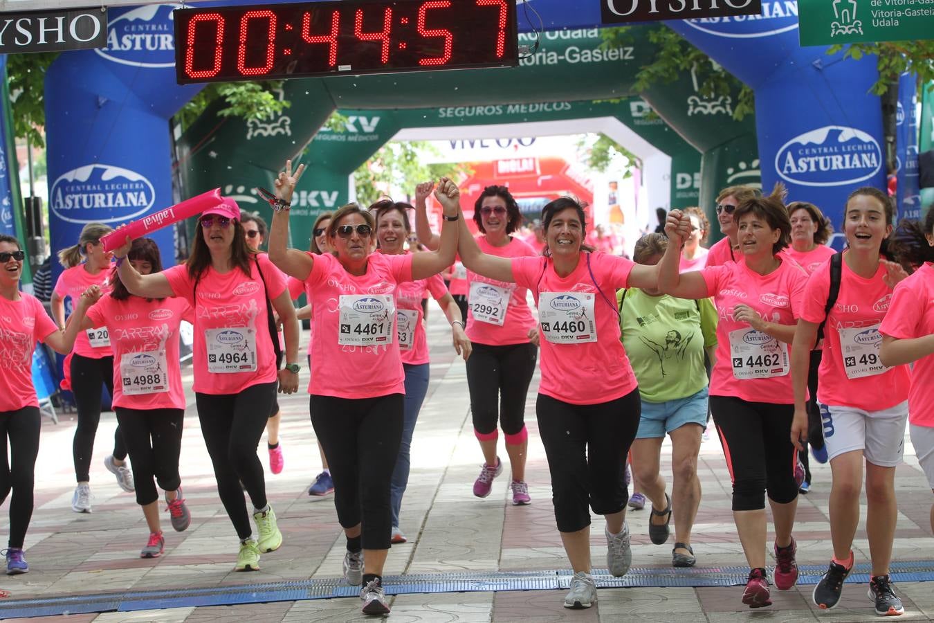 Llegada a meta de la Carrera de la Mujer