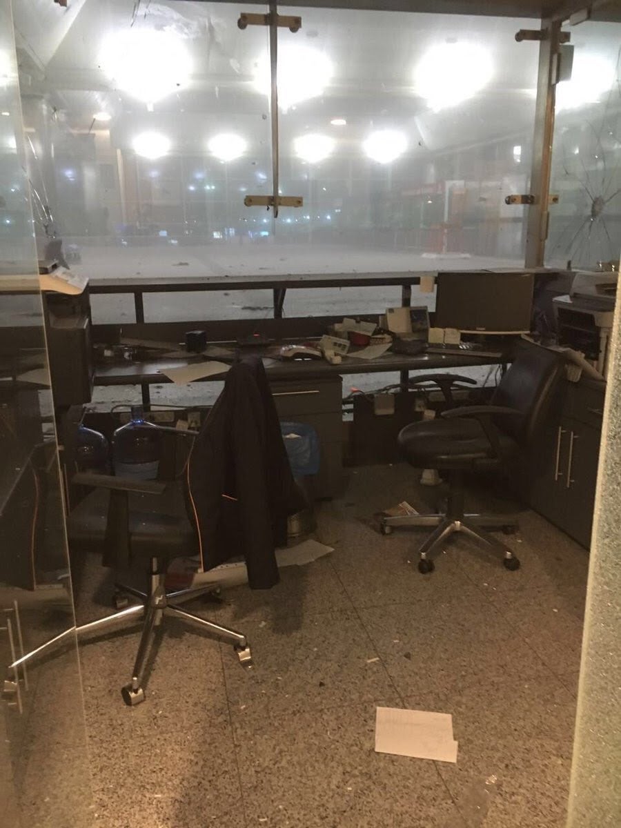Un atentado en el aeropuerto de Estambul causa decenas de muertos