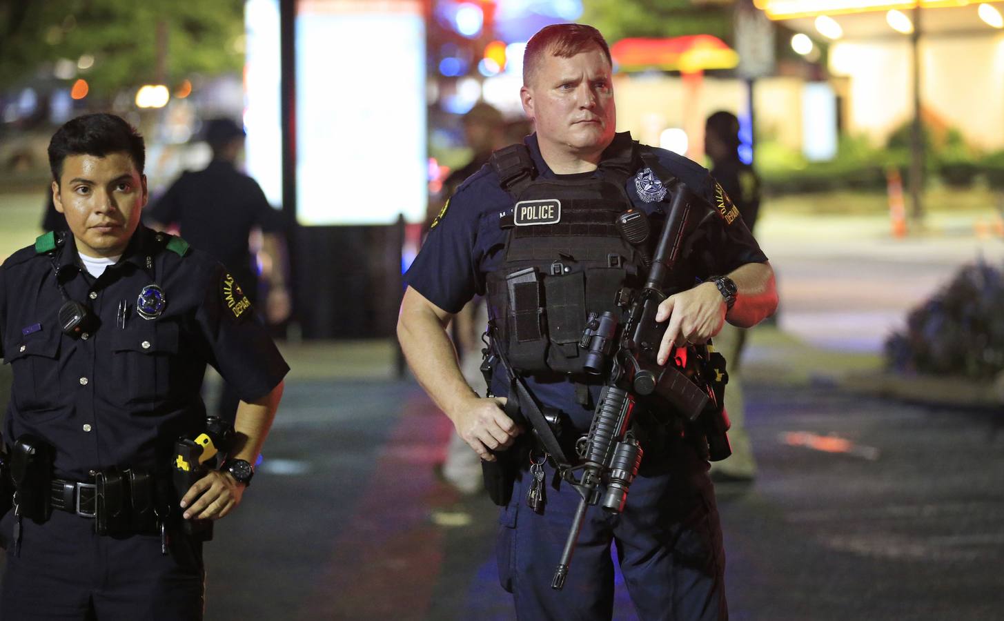 Cuatro policías muertos y siete heridos en Dallas en las protestas contra la violencia policial