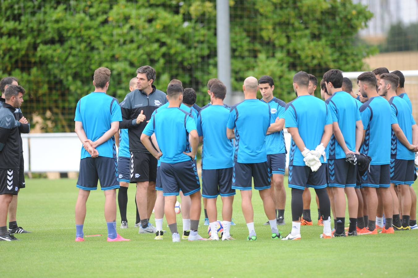 Primer entrenamiento del Alavés esta temporada