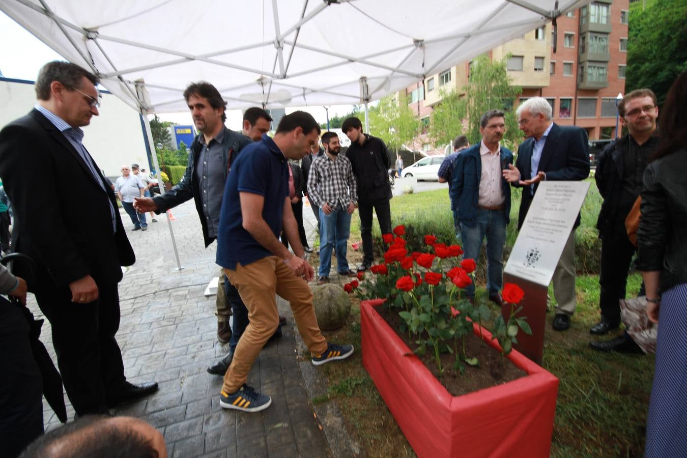 Bildu asiste por primera vez a un homenaje a Miguel Ángel Blanco