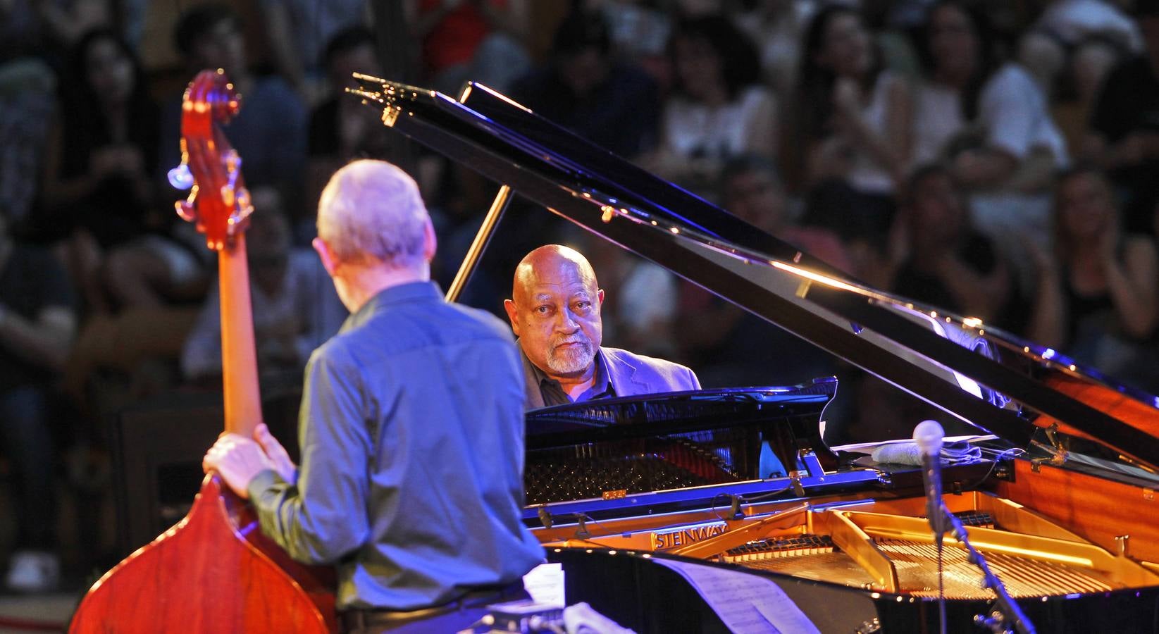 Actuaciones de Dave Holland y Kenny Barron en el festival de jazz de Vitoria