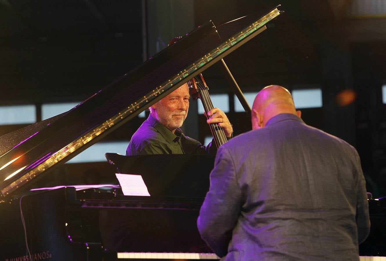 Actuaciones de Dave Holland y Kenny Barron en el festival de jazz de Vitoria