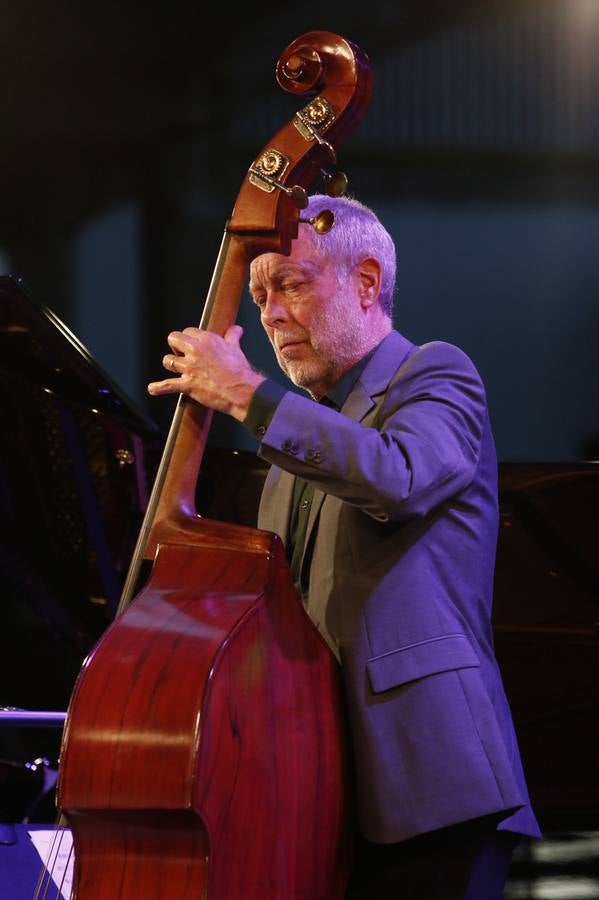 Actuaciones de Dave Holland y Kenny Barron en el festival de jazz de Vitoria