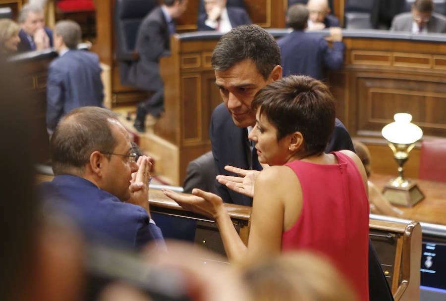 Un arranque de legislatura discreto y sin espectáculo