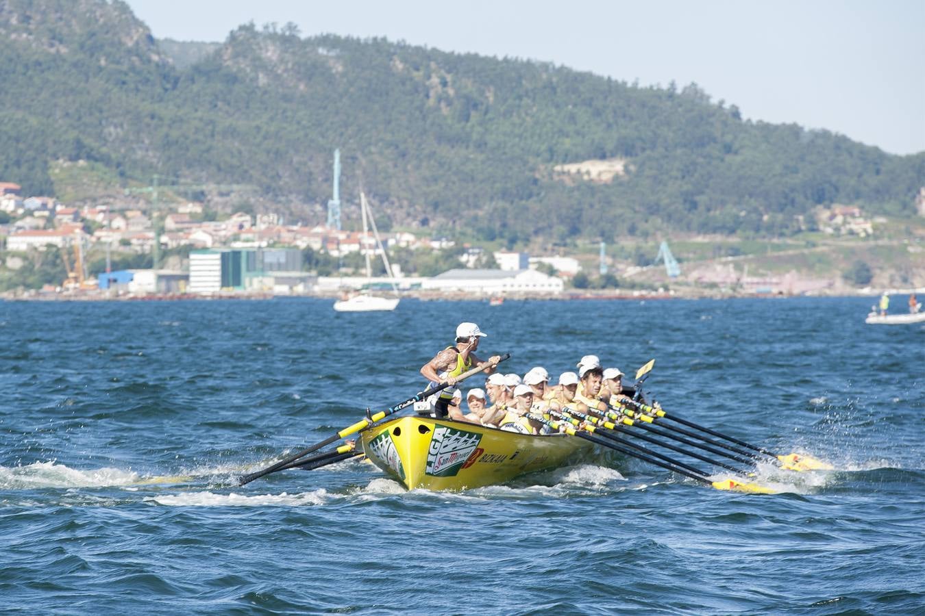 Urdaibai saca las garras en Moaña