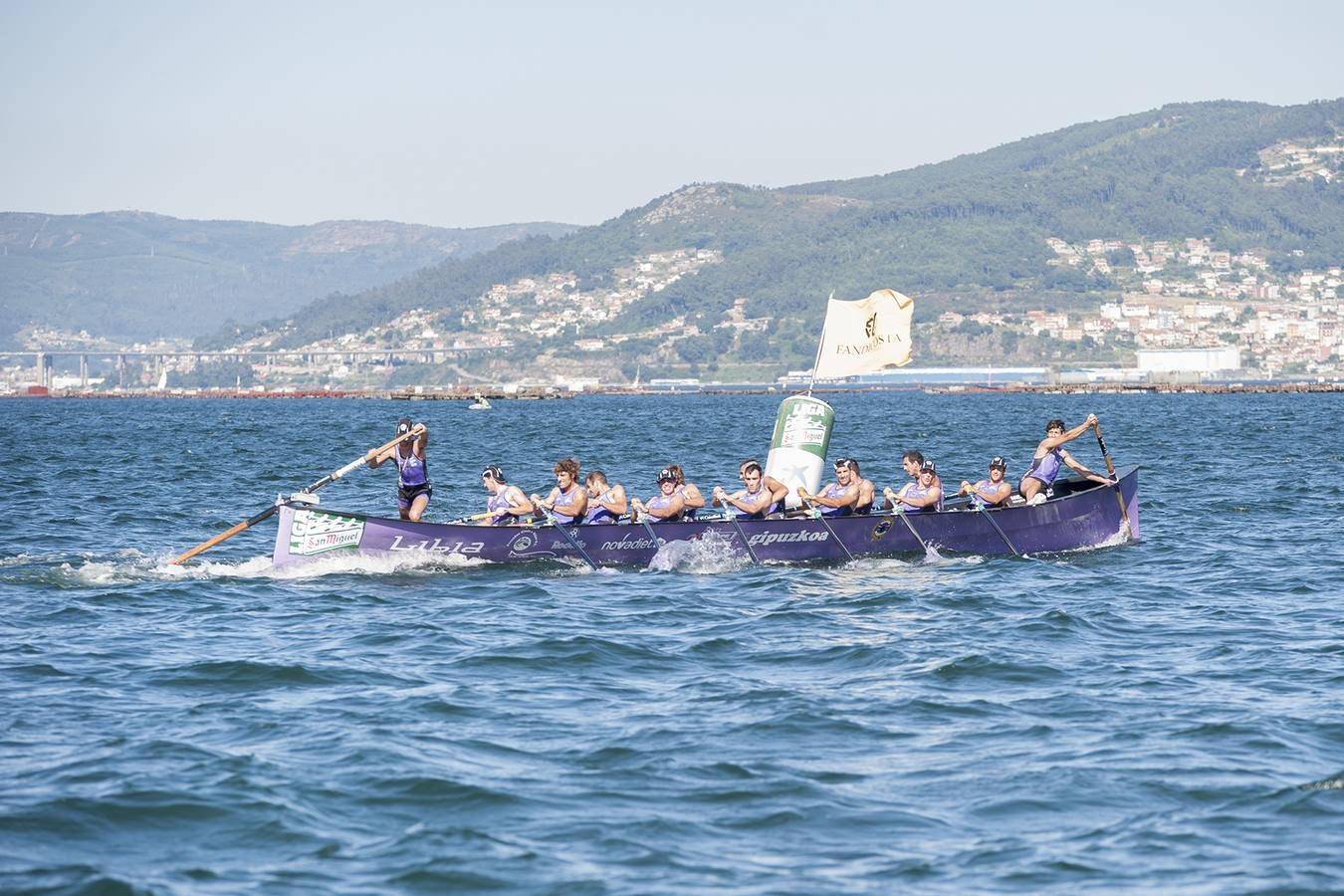 Urdaibai saca las garras en Moaña
