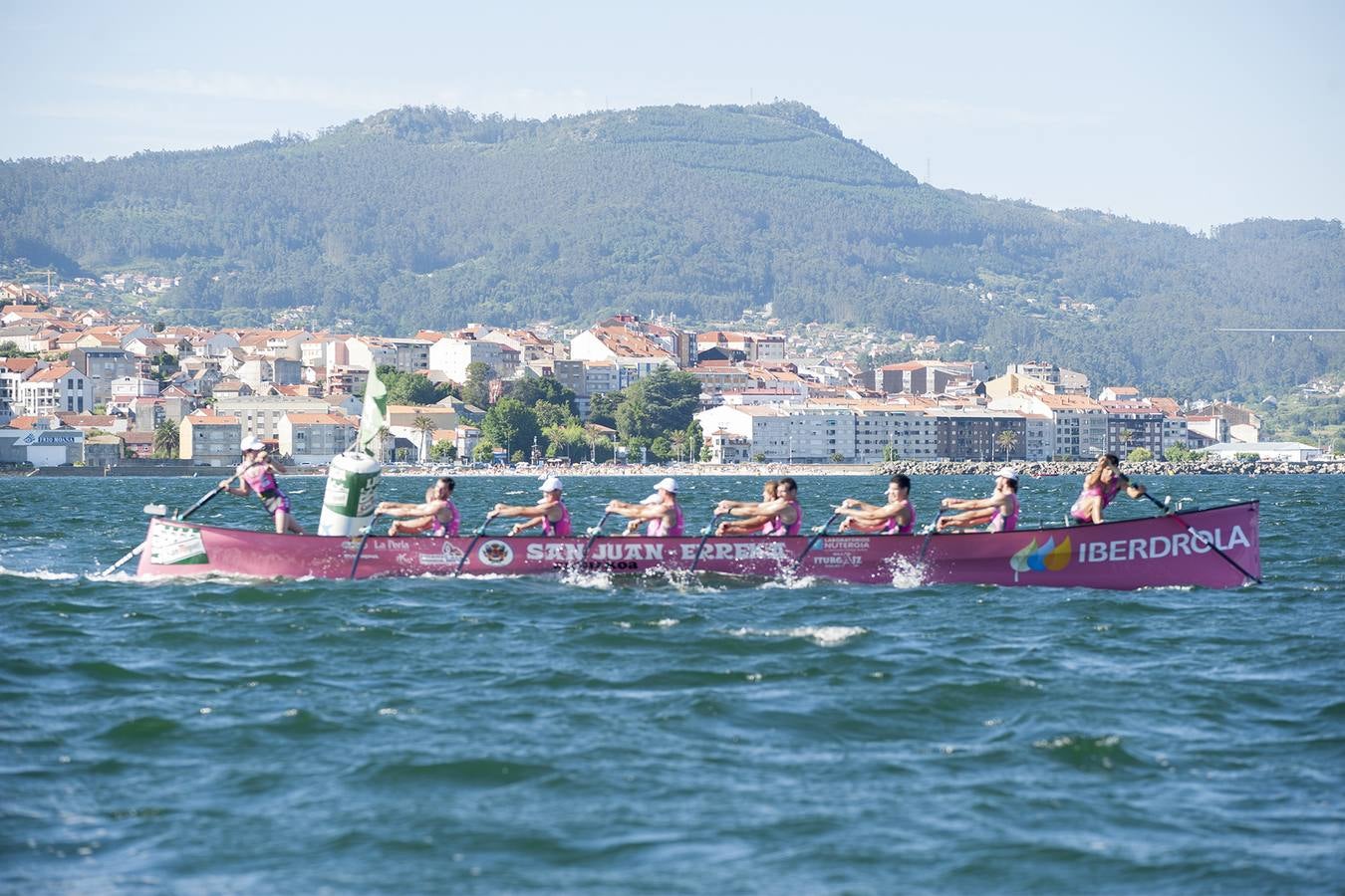 Urdaibai saca las garras en Moaña