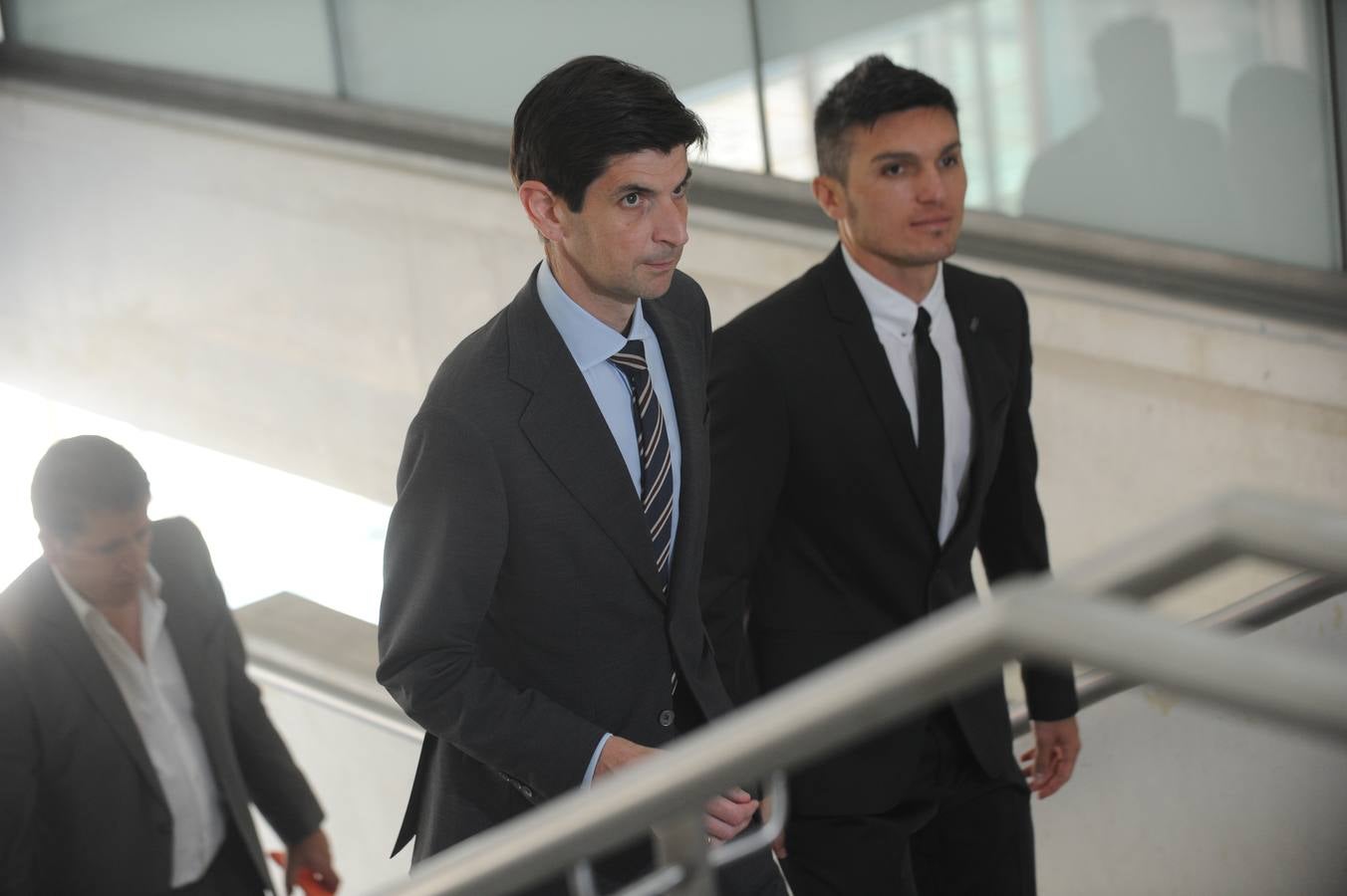 El Alavés presenta a Daniel Torres