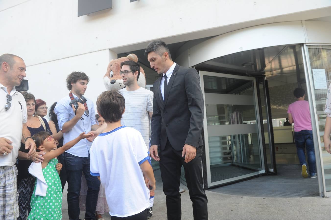 El Alavés presenta a Daniel Torres