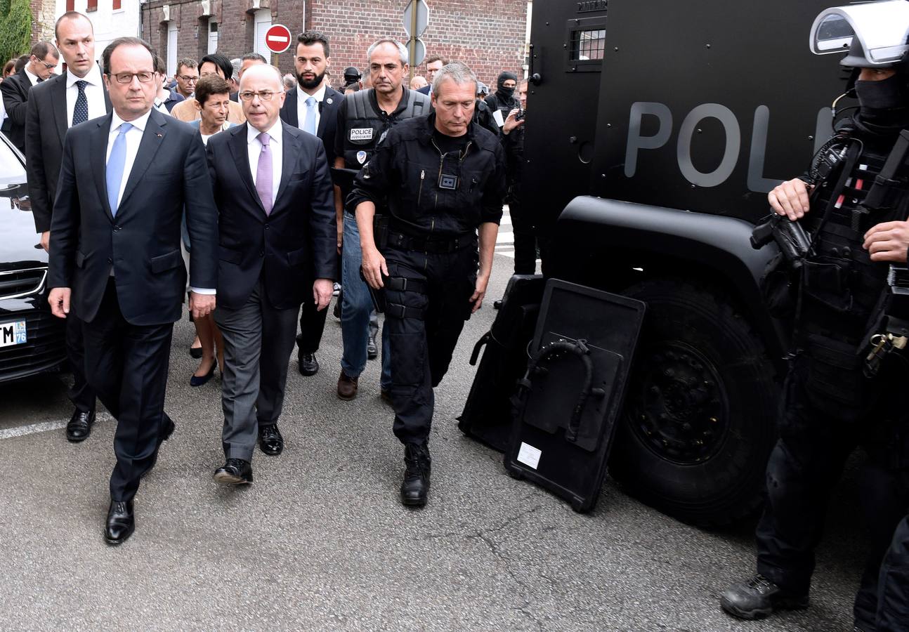 Las imágenes del secuestro en en la iglesia de Saint Etienne du Rouvray
