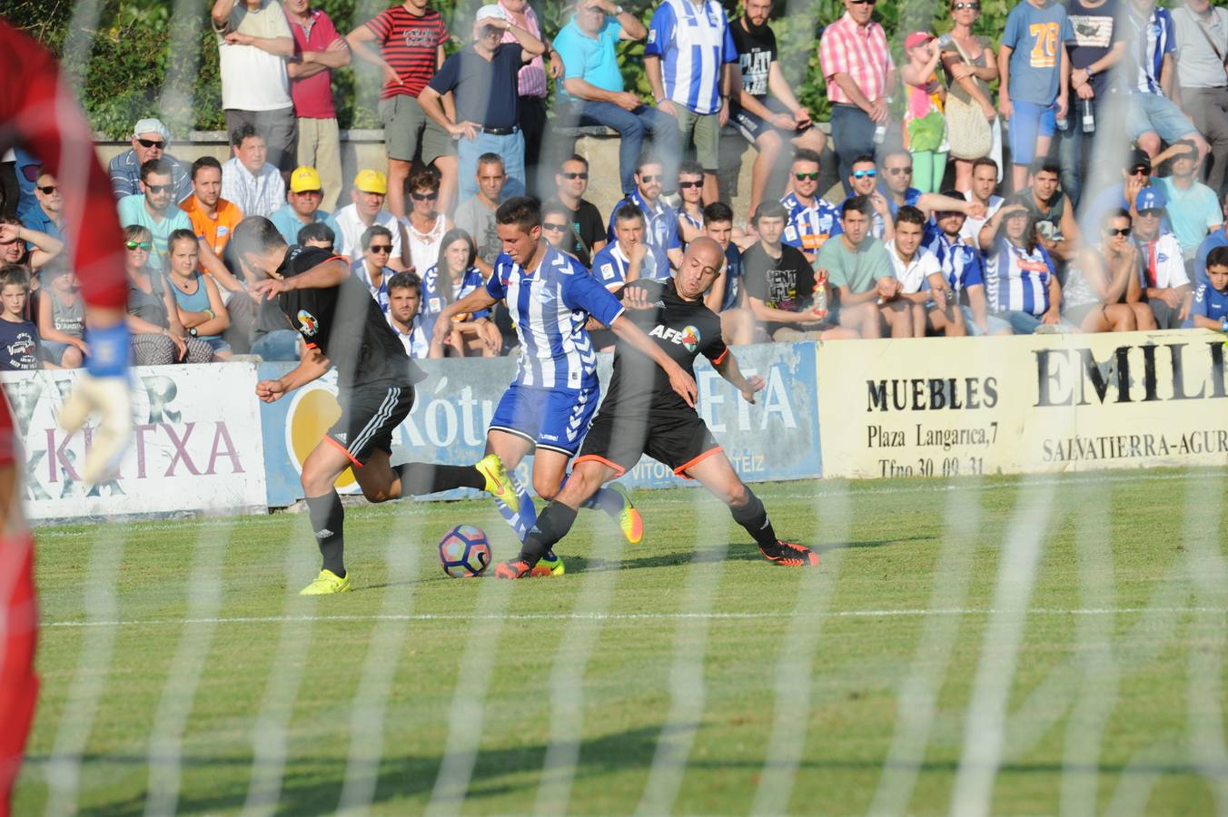 Partido amistoso entre el Alavés y la AFE