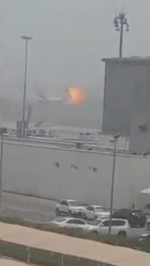 Así ha sido el incendio del Boeing de Emirates en Dubái