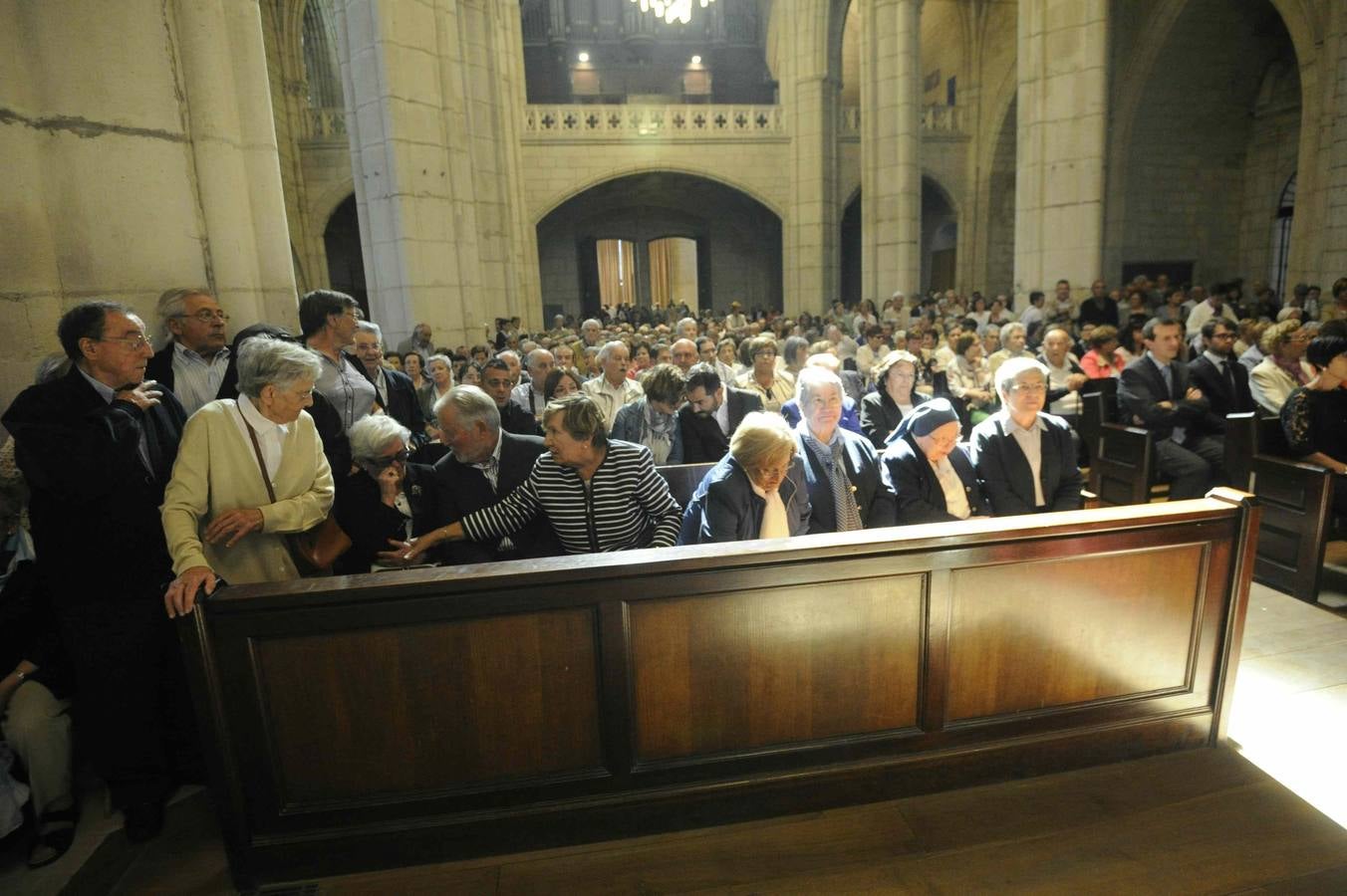 Vitoria y la comunidad religiosa da un emotivo adiós a su obispo emérito fallecido, Miguel Asurmendi