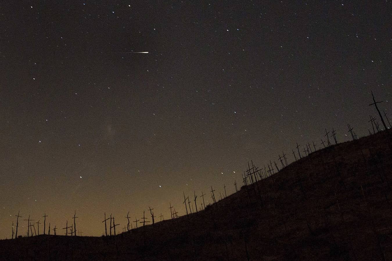 Aspecto que ofrecía esta madrugada el cielo desde Marganell (Barcelona)