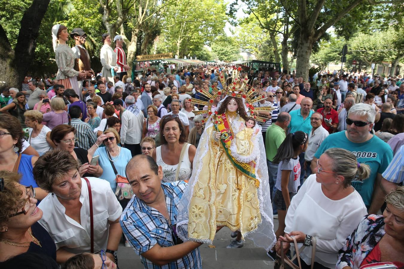 Misa y aurresku en Begoña