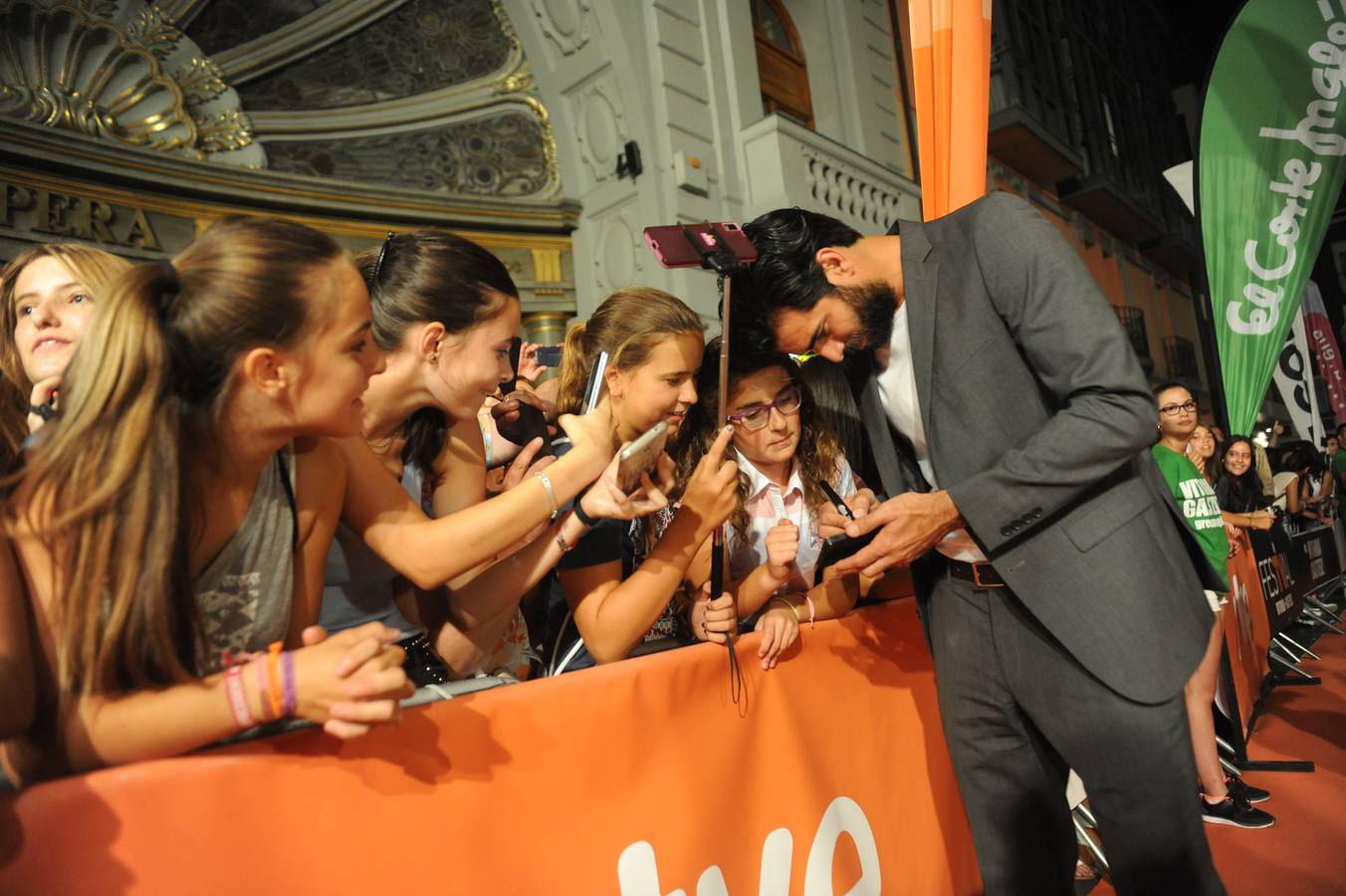 &#039;Olmos y Robles&#039; toman el Teatro Principal de Vitoria
