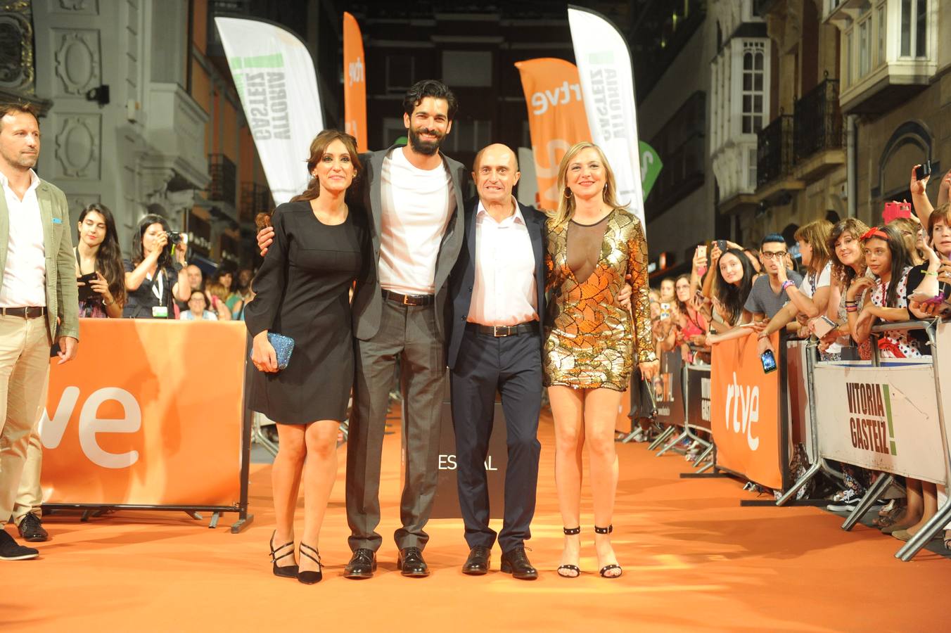 &#039;Olmos y Robles&#039; toman el Teatro Principal de Vitoria