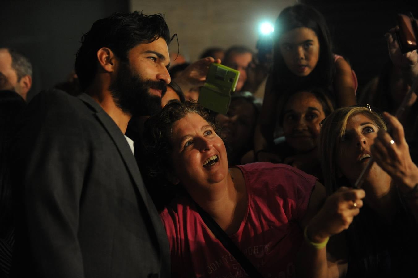 &#039;Olmos y Robles&#039; toman el Teatro Principal de Vitoria