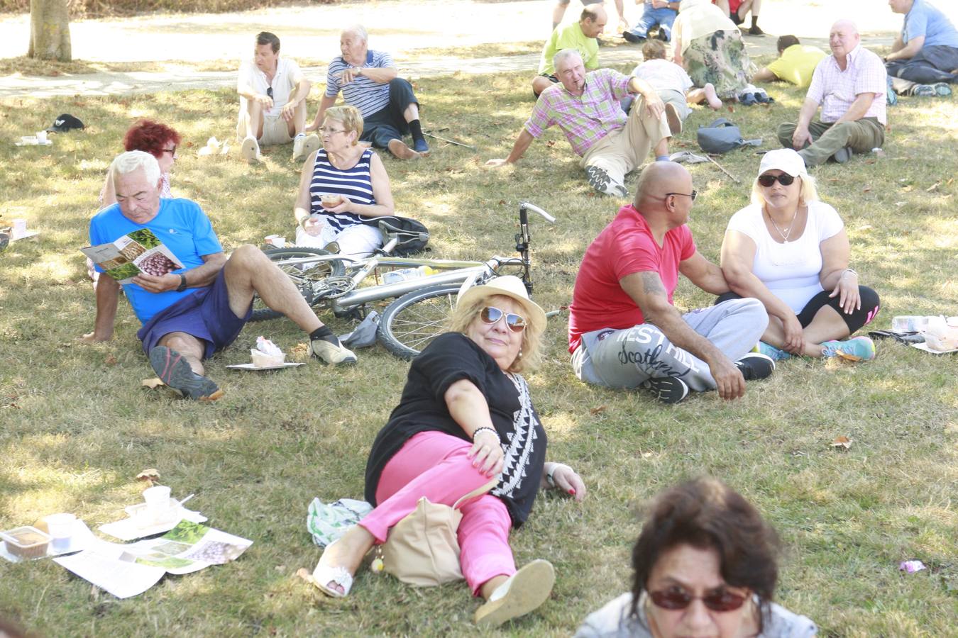 Calor, diversión y buenos alimentos en el día de Olárizu