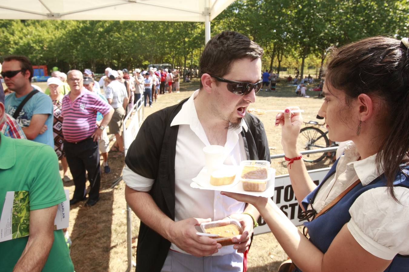 Calor, diversión y buenos alimentos en el día de Olárizu