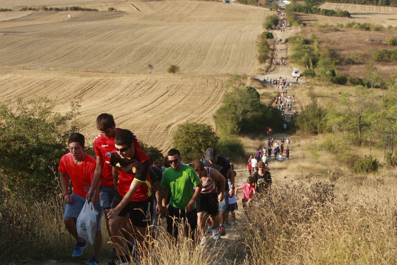 Calor, diversión y buenos alimentos en el día de Olárizu
