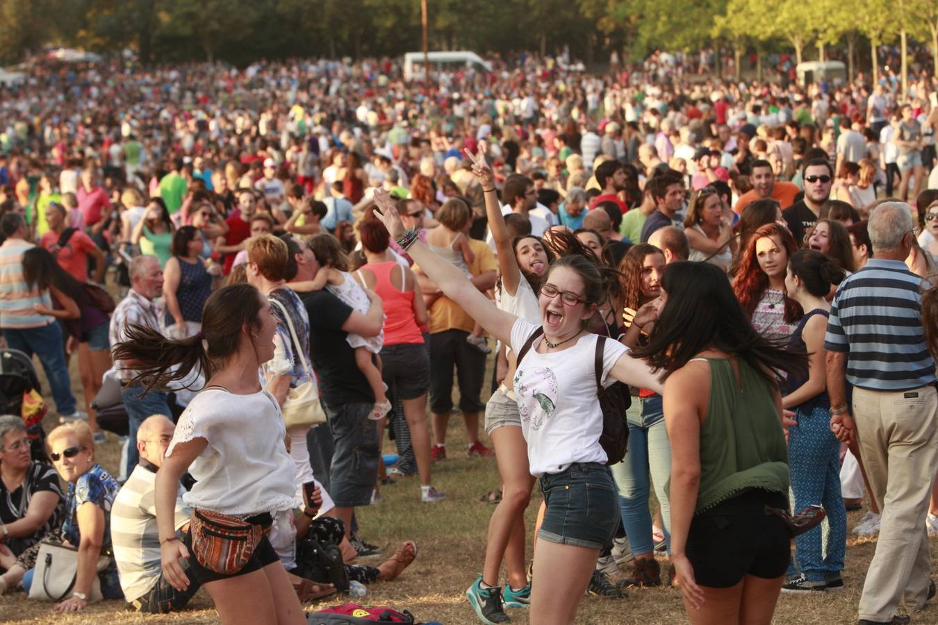 Calor, diversión y buenos alimentos en el día de Olárizu
