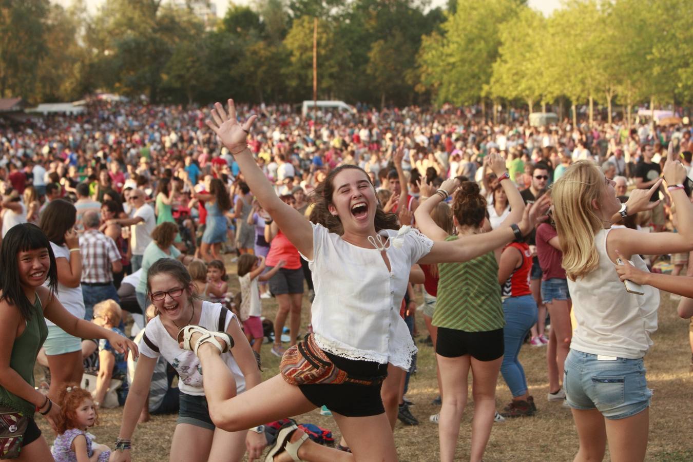 Calor, diversión y buenos alimentos en el día de Olárizu